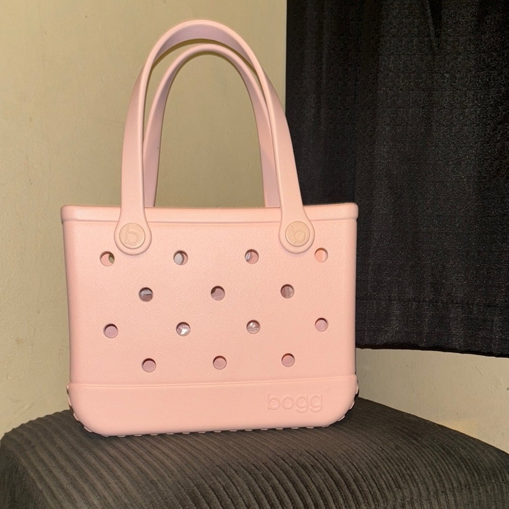BOGG BAG Pink Tote with Structured Design and Decorative Details